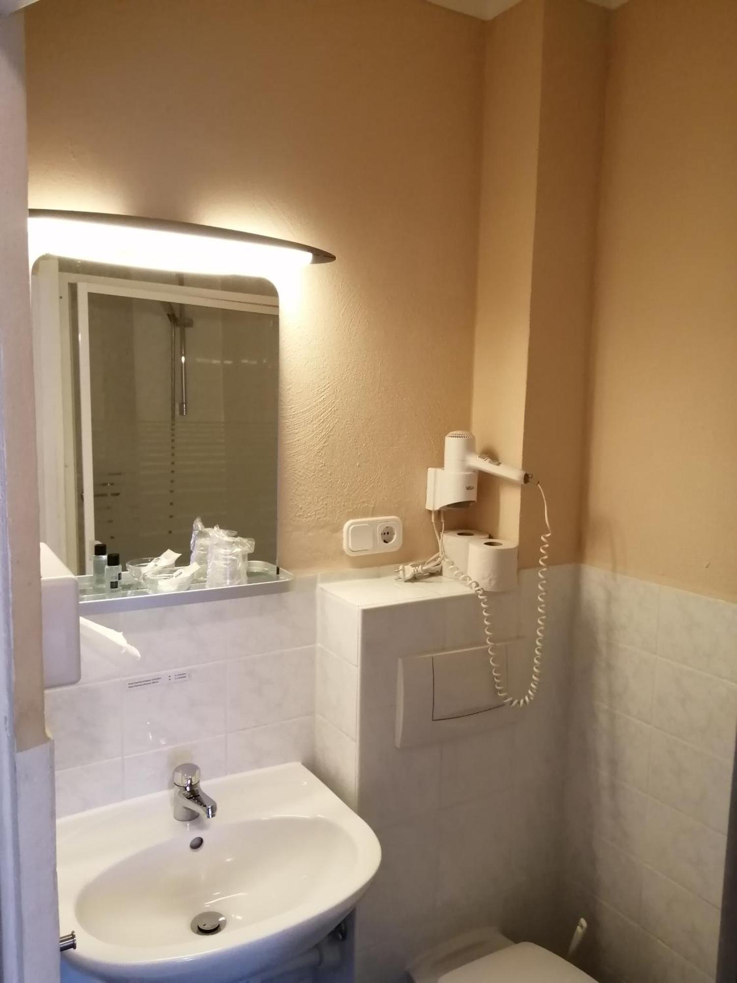 Hotel Augsburg Goldener Falke Pokój zdjęcie